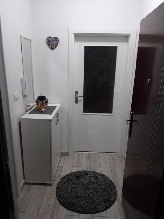 Apartment Velez *